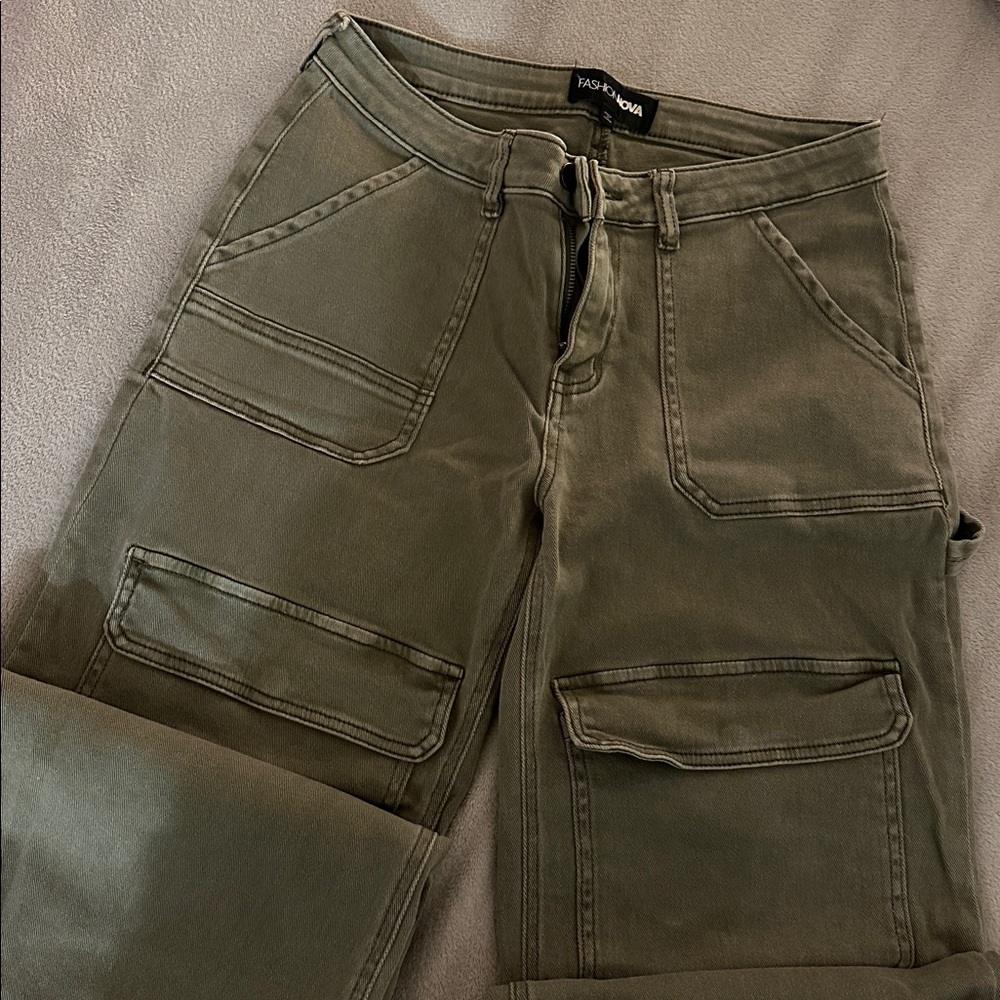 Cargo Jeans